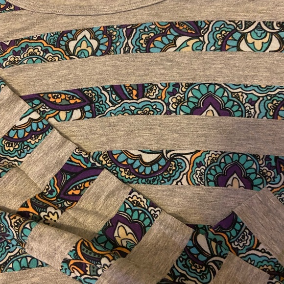 Paisley Lularoe Lynnae - Picture 2 of 3
